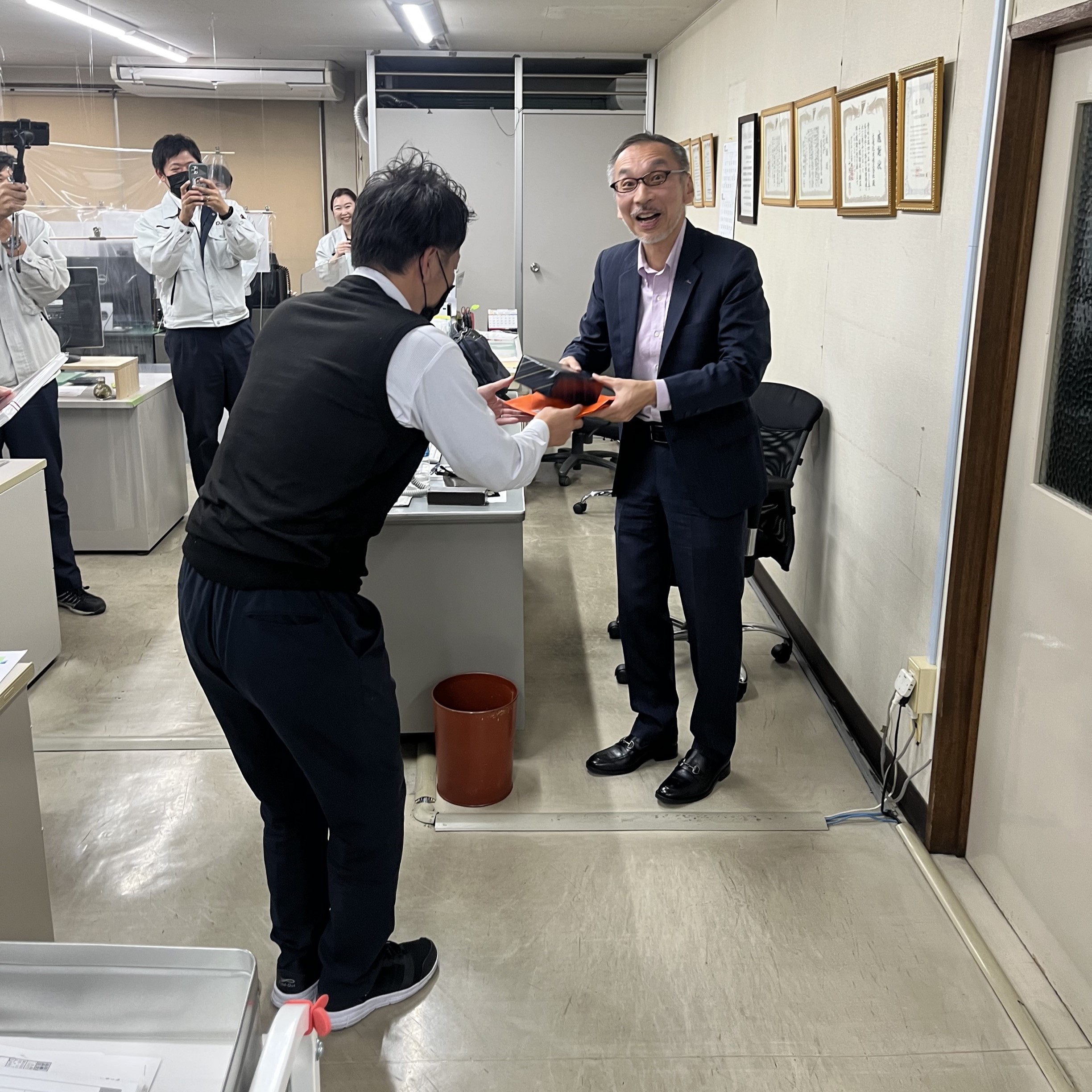 社長・尾坂、還暦を迎える